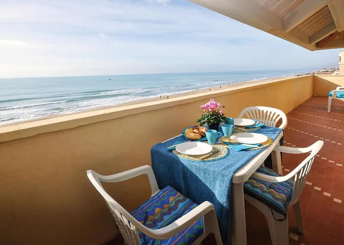 1 Bedroom Beautiful Apartment In Torvaianica